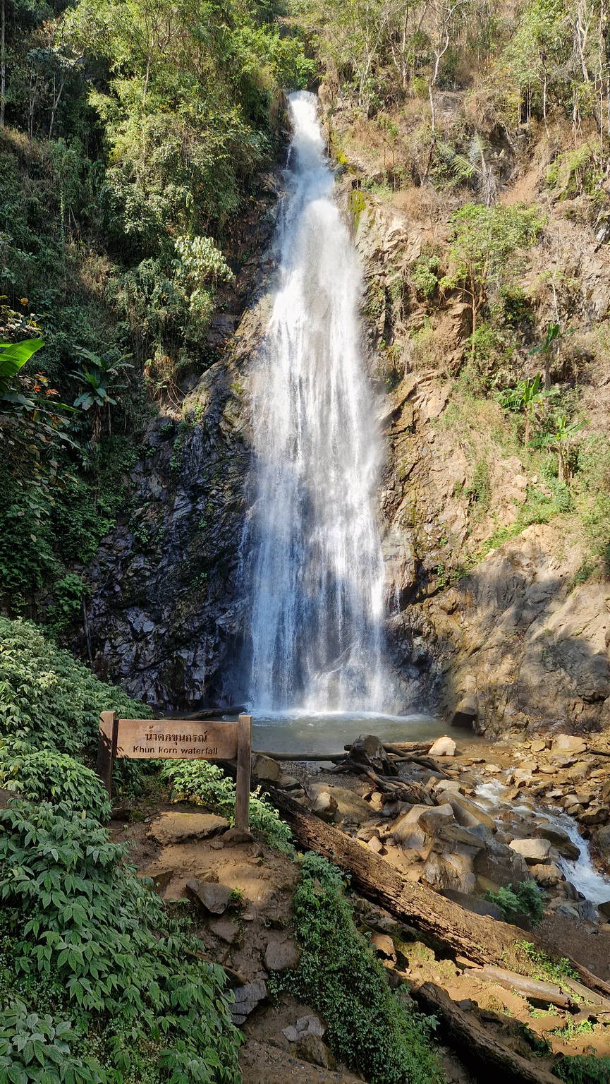 Khun Korn Waterfall Hike: Chiang Rai's Hidden 70m Giant