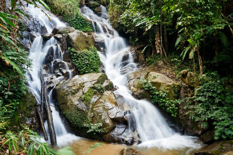 Khun Korn Waterfall Hike: Chiang Rai's Hidden 70m Giant